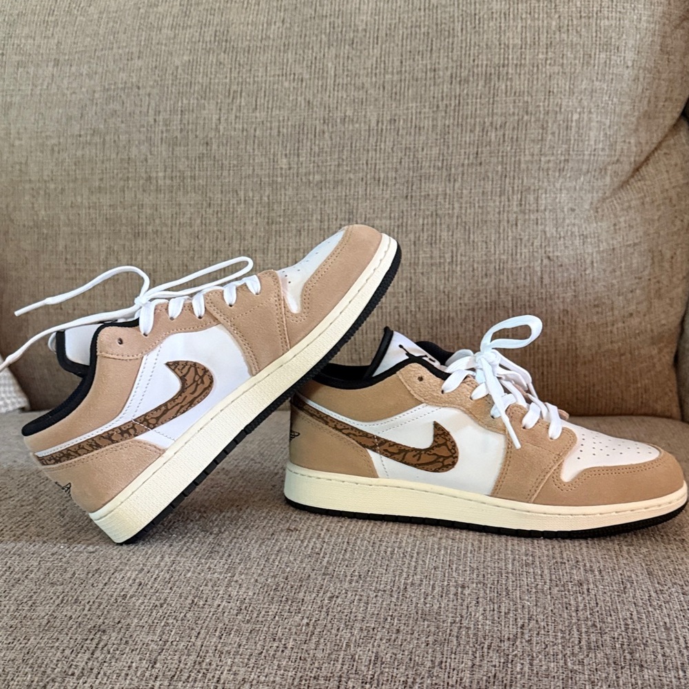 Nike Kids Brown and White Sneakers